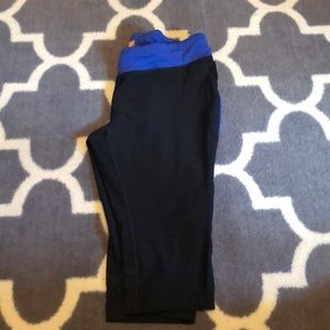 Capri workout pant- LUCY.